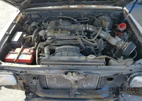 1991 Toyota Pickup 1/2 Ton Extra Long Wheelbase Sr5 z USA, uszkodzony, nr VIN JT4VN93G6M5019147